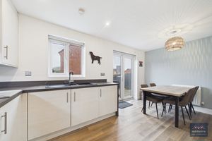 Photo 26- click for photo gallery